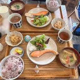 朝食屋 コバカバ