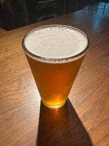 トウキョウエールワークスステーションタップルーム 有楽町