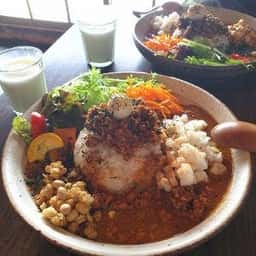 ころは うつわと道具と喫茶室