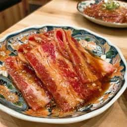 近江焼肉ホルモンすだく 八日市駅前店