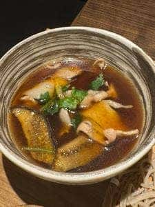 石臼挽き二八そば そばしき紀尾井町 横浜MORE’S店