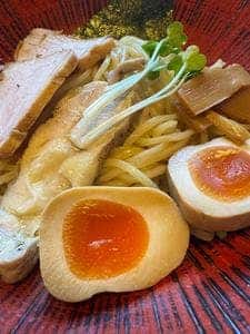 つけ麺らー麺 まる中