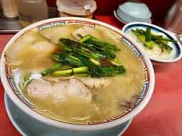 天天 有 住之江店