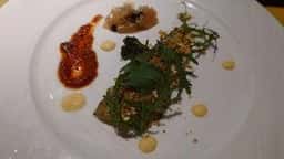 La Maison Cachée 一灯