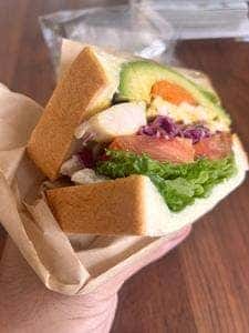 高級食パン専門店 麥乃 流山おおたかの森S・C FLAPS店