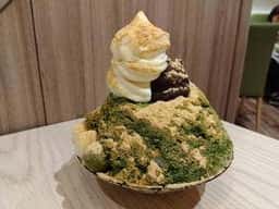 甘党まえだ ホワイティうめだ店