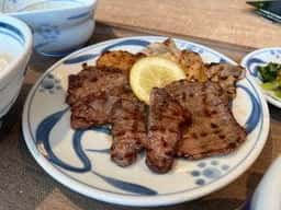 牛たんとろろ麦めし ねぎし お茶の水店