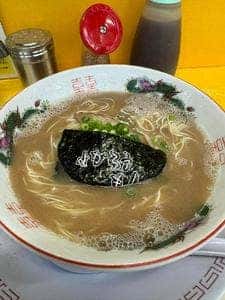 とんこつラーメン よかろうもん
