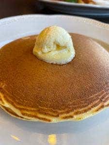 ロイヤルホスト 大倉山店