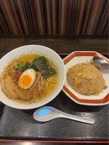 麺屋 ななひら