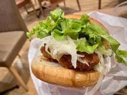 フレッシュネスバーガー 天満橋OMM店