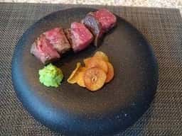 Teppanyaki×Wine あかくろ