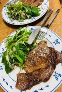 もりおか精肉店