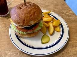 LAID BACK BURGER