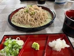 あき亀山のそば処