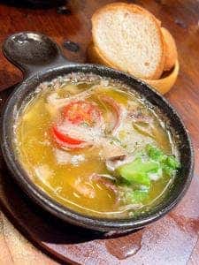 オモウツボ 新橋店