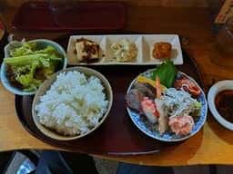 魚料理 紬家