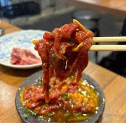 焼肉ホルモンまる久商店