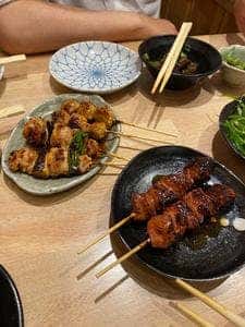 炭焼地鶏まくら