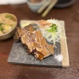 藁焼きかつおと焼きとんのお店 きんぎょ