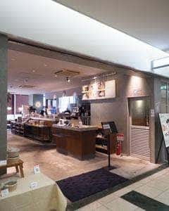 CAFFÉ OTTO.MOMOCHI-hama