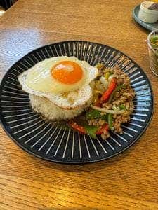Ven! kitchen&dog garden