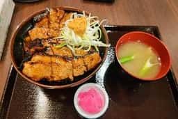 豚丼 小豚家
