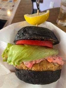 銀座フィッシュバーガーNagomi