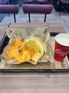 タコベル プレナ幕張店