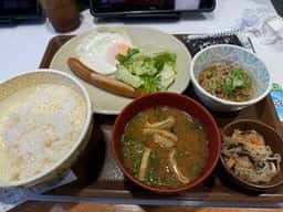 松屋 三田店