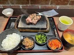 感動の肉と米 北千住店