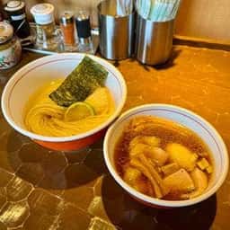 特級鶏蕎麦 龍介 土浦学園通り店