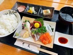 海鮮料理 弁天