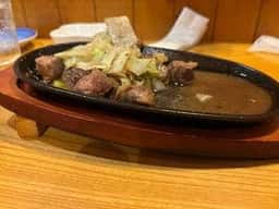 ホルモン料理もつたけ