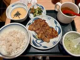 牛たんとろろ麦めし ねぎし サブナード店