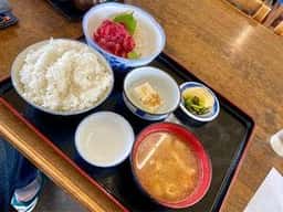 丸八食堂