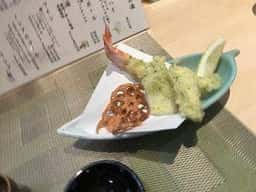 魚味処 たけや