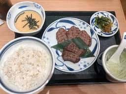 牛たんとろろ麦めし ねぎし サブナード店