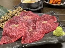 黒毛和牛・生ホルモン まうん 新深江本店