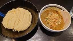 頑者 UNDERGROUND RAMEN 川越仲町店