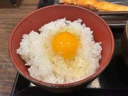 炭火焼干物定食 しんぱち食堂 西梅田店