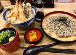 丼丼亭 津駅チャム店