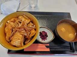 豚珍亭