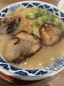 九州らーめん 亀王 十三駅前店