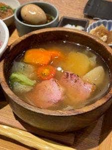 ごはんすすむ 横浜ポルタ店