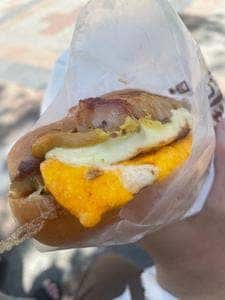 今屋のハンバーガー 六本松店