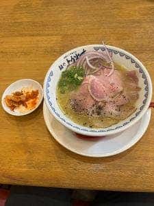地鶏だし醤油・塩らーめん専門店 麺や よかやす