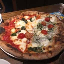 魚イタリアンと薪ピザ チロンボ・マリーナ