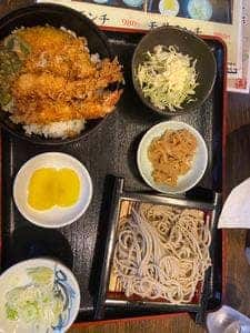 一休そば川沿店