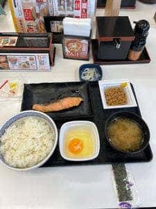 吉野家 171号線高槻市役所前店